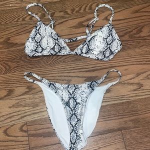 ONE ONE SWIMWEAR BIKINI